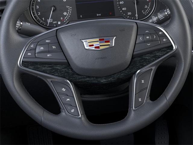new 2025 Cadillac XT5 car, priced at $52,115