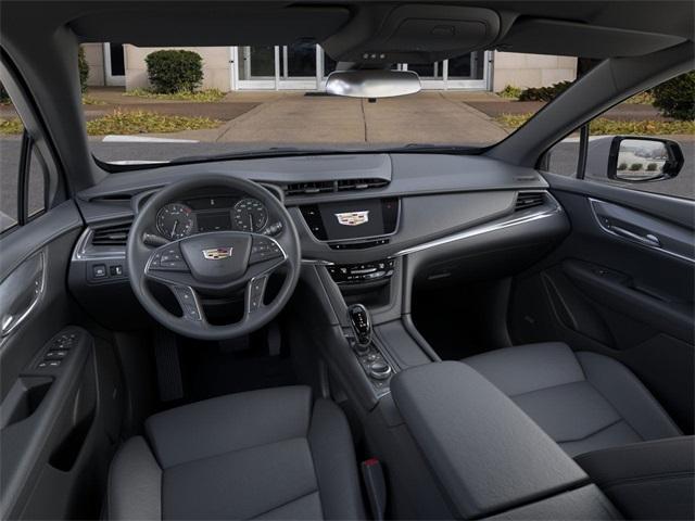 new 2025 Cadillac XT5 car, priced at $45,515