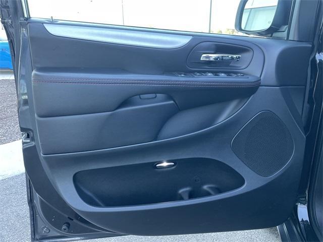 used 2018 Dodge Grand Caravan car, priced at $9,997