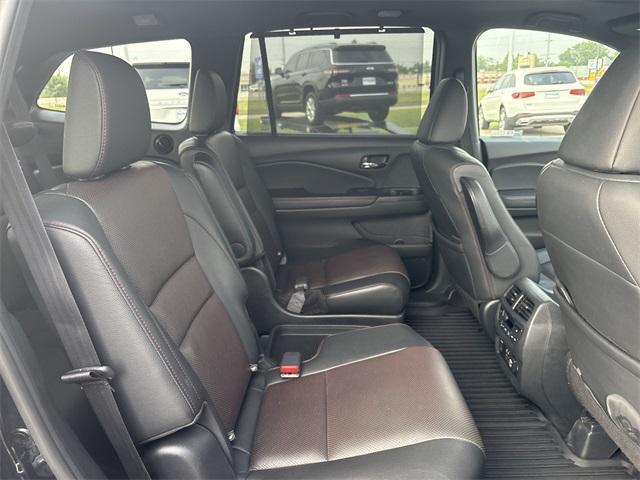 used 2021 Honda Pilot car, priced at $29,233