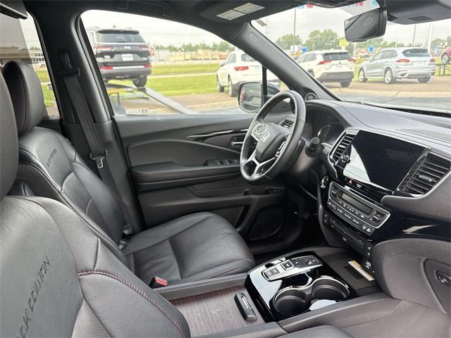 used 2021 Honda Pilot car, priced at $29,233