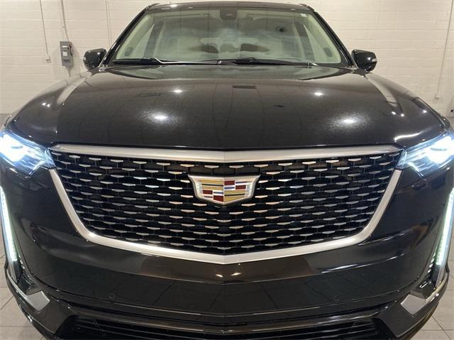 used 2022 Cadillac XT6 car, priced at $32,687