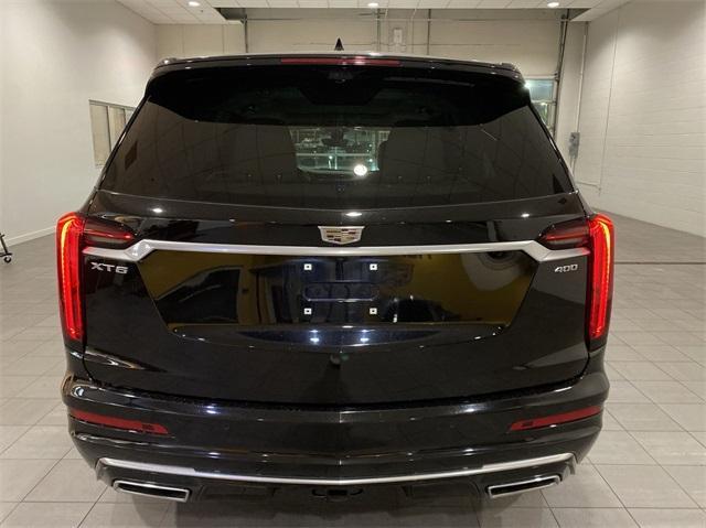 used 2022 Cadillac XT6 car, priced at $32,687