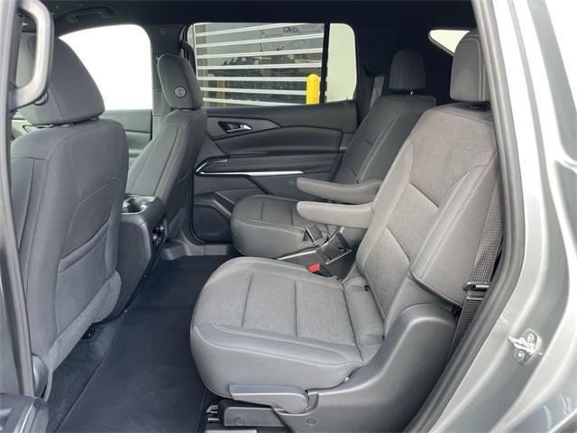 used 2024 Chevrolet Traverse car, priced at $37,995