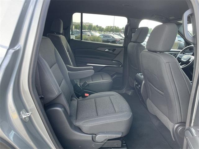 used 2024 Chevrolet Traverse car, priced at $37,995