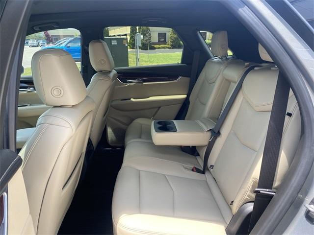 used 2018 Cadillac XT5 car, priced at $19,316