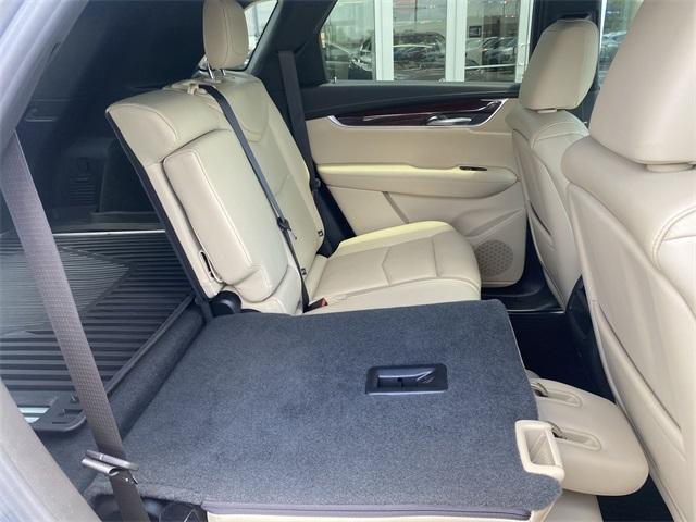 used 2018 Cadillac XT5 car, priced at $19,316