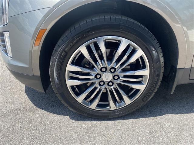 used 2018 Cadillac XT5 car, priced at $19,316