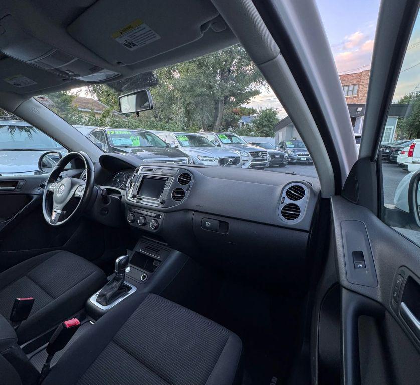 used 2018 Volkswagen Tiguan Limited car, priced at $9,995