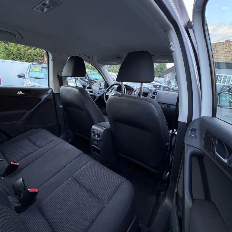 used 2018 Volkswagen Tiguan Limited car, priced at $9,995