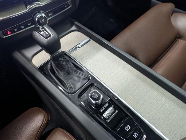 used 2019 Volvo XC60 car, priced at $17,800
