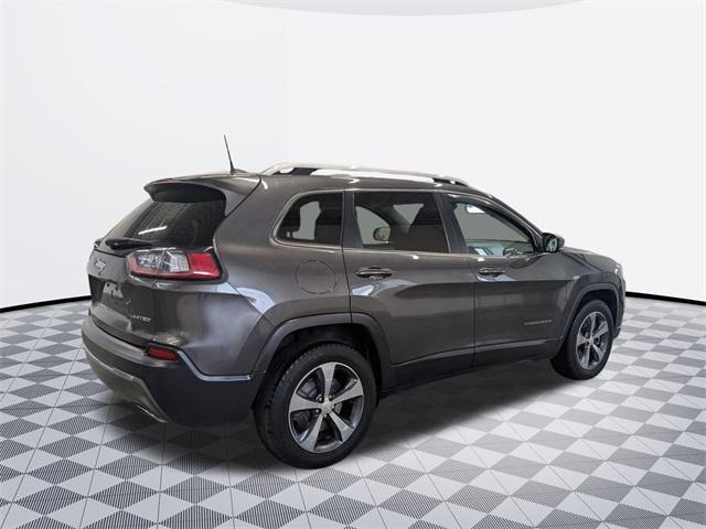 used 2019 Jeep Cherokee car, priced at $18,311