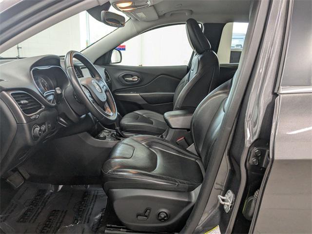 used 2019 Jeep Cherokee car, priced at $18,311