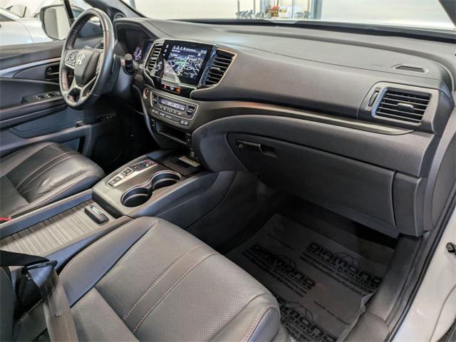 used 2022 Honda Passport car, priced at $29,000