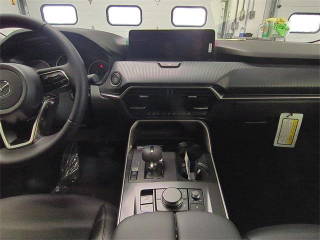 new 2025 Mazda CX-90 car, priced at $38,073