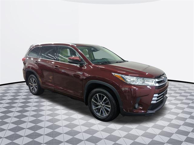 used 2017 Toyota Highlander Hybrid car, priced at $27,390