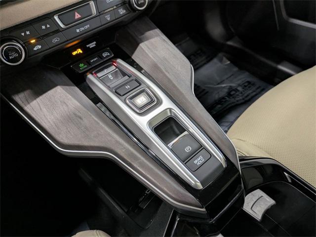 used 2018 Honda Clarity Plug-In Hybrid car, priced at $17,250