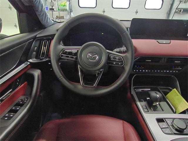 new 2025 Mazda CX-70 car, priced at $48,656