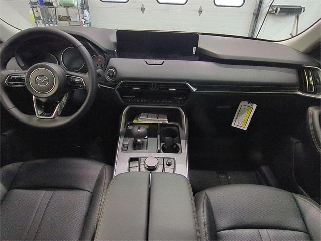 new 2025 Mazda CX-90 car, priced at $41,095