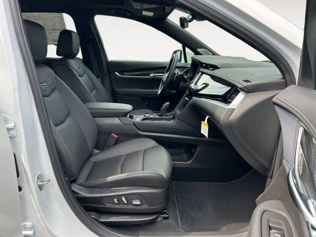 new 2025 Cadillac XT6 car, priced at $69,065