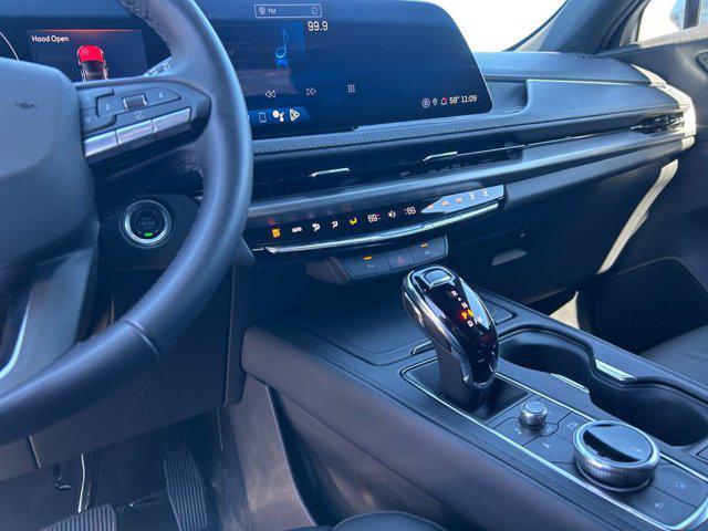 used 2024 Cadillac XT4 car, priced at $41,081