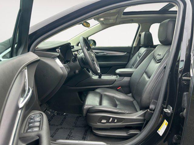 used 2017 Cadillac XT5 car, priced at $21,312