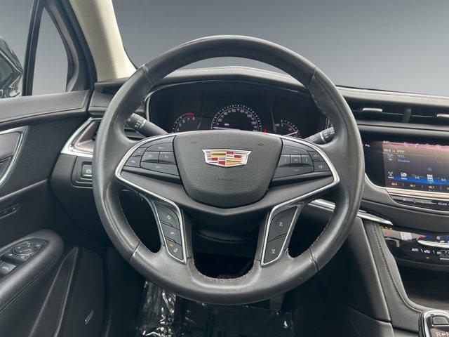 used 2017 Cadillac XT5 car, priced at $21,312