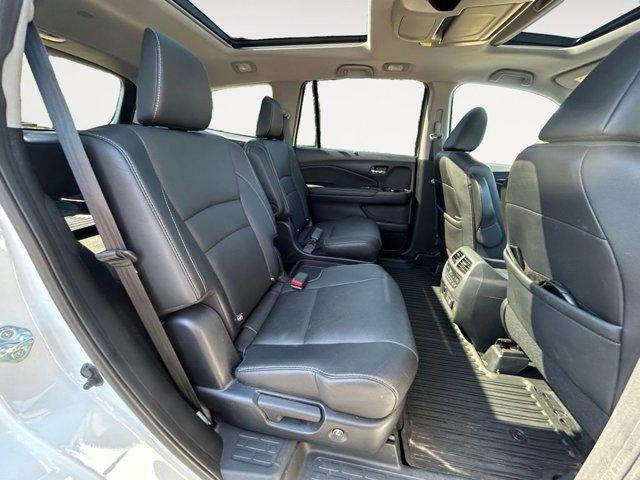 used 2021 Honda Pilot car, priced at $38,666