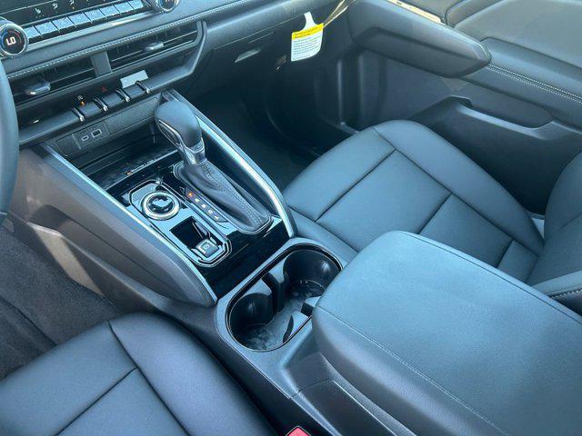 new 2025 Chevrolet Colorado car, priced at $42,499