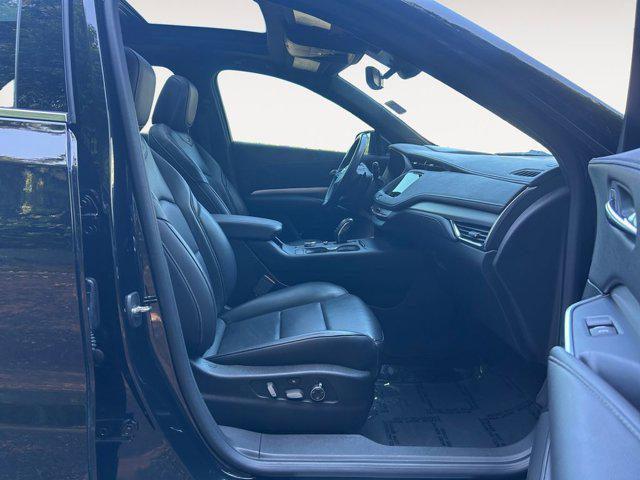 used 2019 Cadillac XT4 car, priced at $26,232