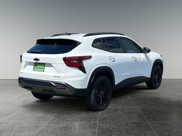 new 2025 Chevrolet Trax car, priced at $25,990