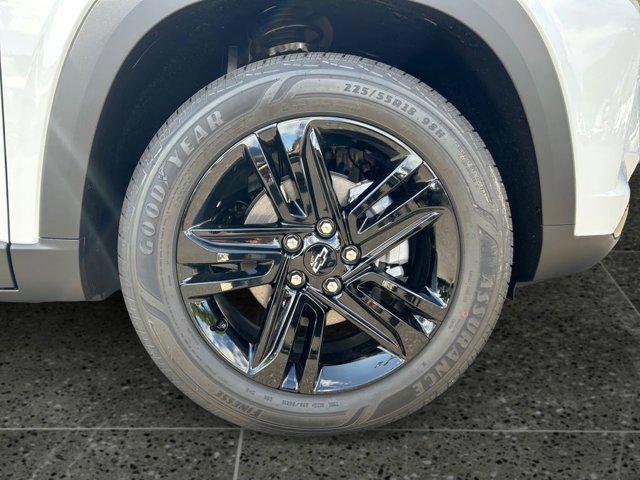 new 2025 Chevrolet Trax car, priced at $25,990