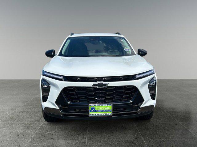 new 2025 Chevrolet Trax car, priced at $25,990