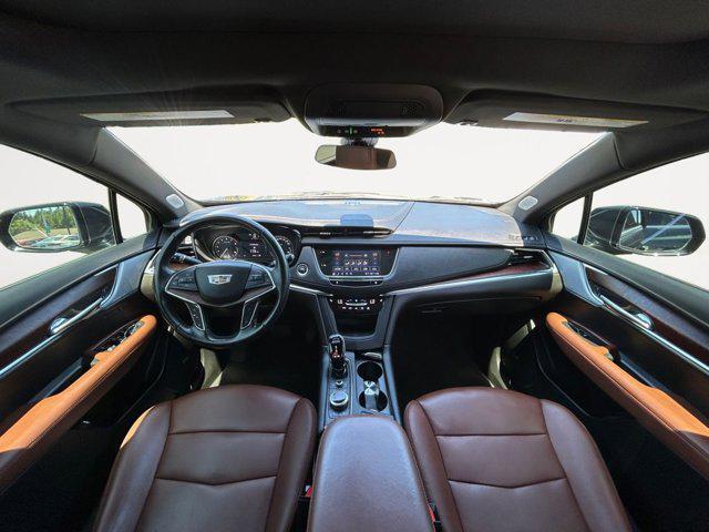 used 2022 Cadillac XT5 car, priced at $36,759