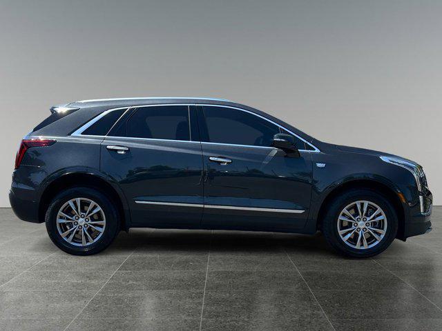 used 2022 Cadillac XT5 car, priced at $36,759