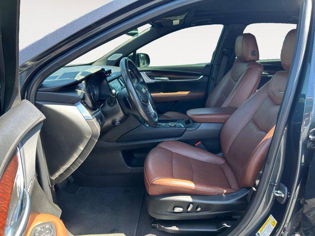 used 2022 Cadillac XT5 car, priced at $36,759