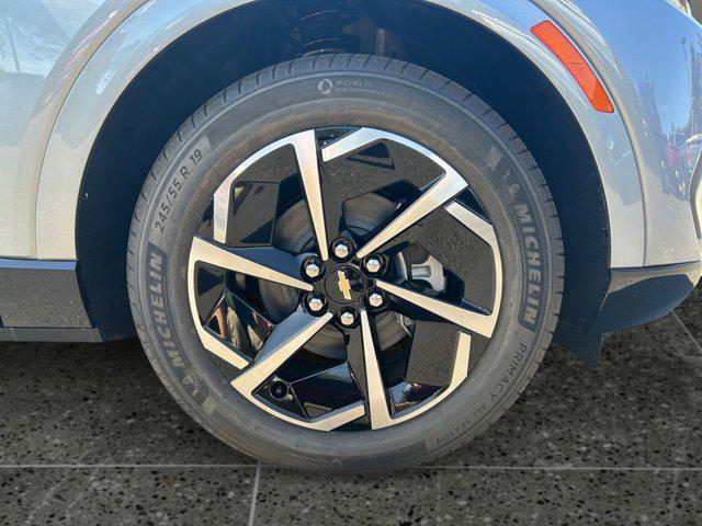 new 2025 Chevrolet Equinox EV car, priced at $43,590