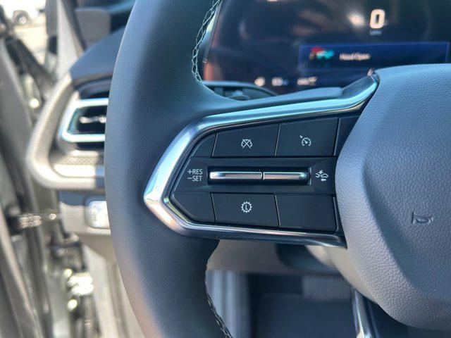 new 2025 Chevrolet Traverse car, priced at $45,195
