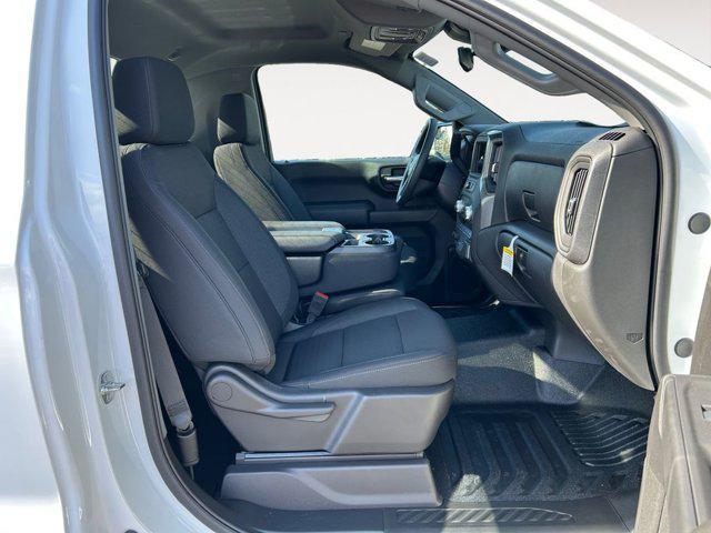 new 2025 GMC Sierra 1500 car, priced at $40,706