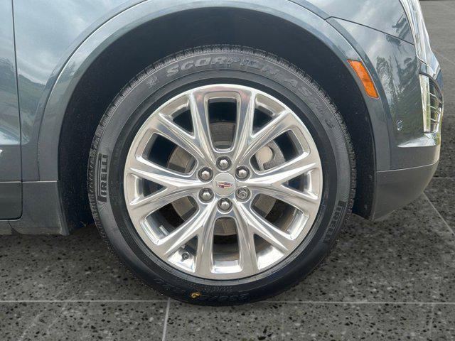 used 2019 Cadillac XT5 car, priced at $28,366