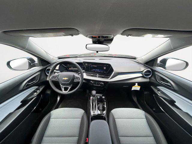 new 2025 Chevrolet Trax car, priced at $25,485