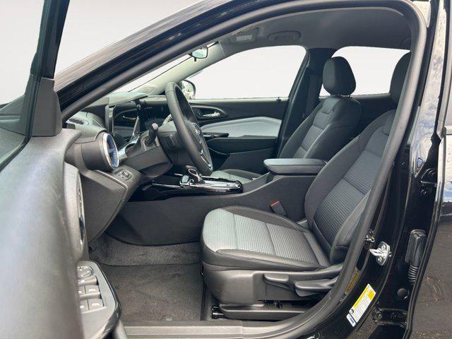 new 2025 Chevrolet Trax car, priced at $25,485