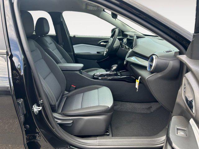 new 2025 Chevrolet Trax car, priced at $25,485