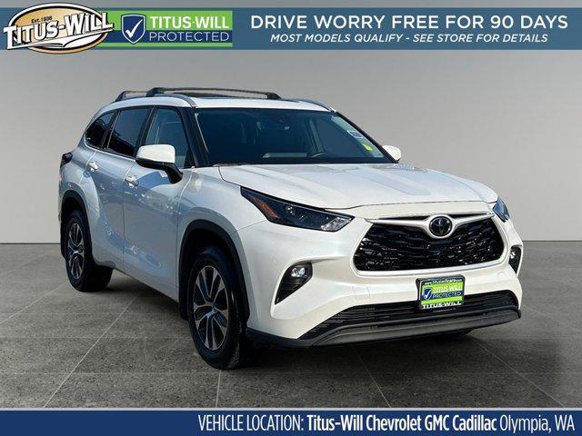 used 2024 Toyota Highlander car, priced at $41,589