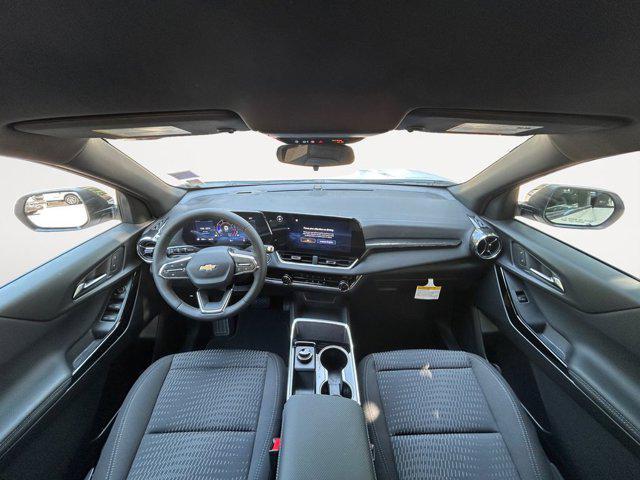 new 2026 Chevrolet Equinox car, priced at $31,965