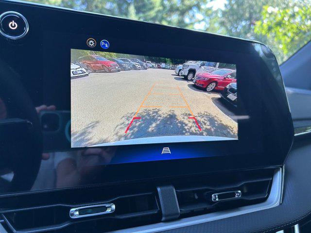 new 2026 Chevrolet Equinox car, priced at $31,965