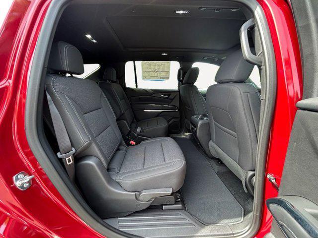 new 2025 Chevrolet Traverse car, priced at $45,190