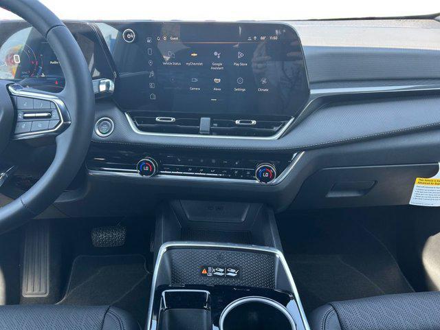 new 2025 Chevrolet Equinox car, priced at $35,025