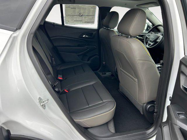 new 2025 Chevrolet Trax car, priced at $27,048