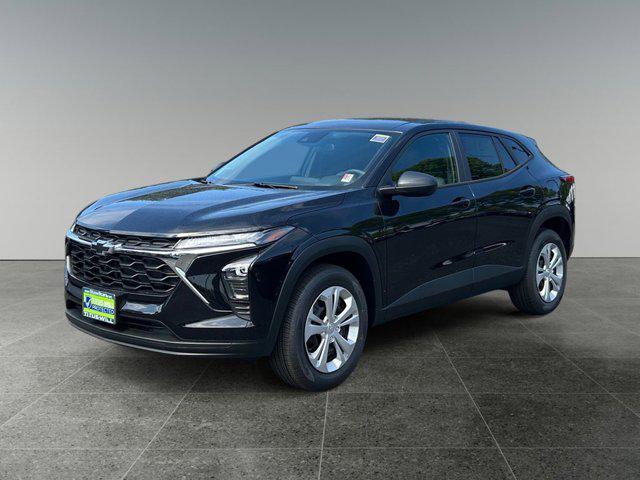 new 2025 Chevrolet Trax car, priced at $21,980
